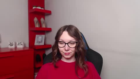 Zoe online show from March 3, 6:31 am