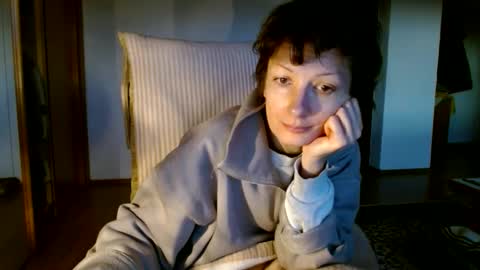 Snapshot of bebacksooon chatting on January 12, 3:14 pm Raluca online show from January 12, 3:14 pm