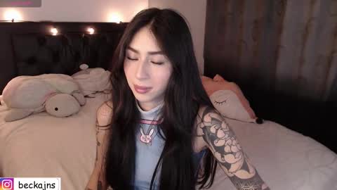 Marzhie online show from November 27, 4:26 am