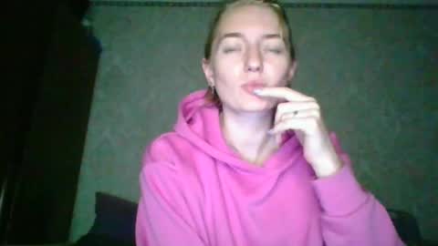 BeckiXOlensy online show from May 30, 4:59 pm