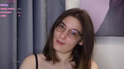 Snapshot of beckymartens chatting on September 15, 2:31 am BeckyMartens come join me on while im offline here online show from September 15, 2:31 am