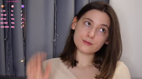 Snapshot of beckymartens chatting on October 1, 1:21 am BeckyMartens come join me on while im offline here online show from October 1, 1:21 am
