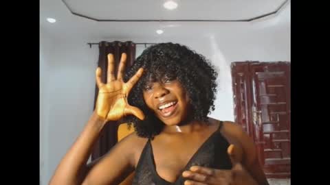 bee_baby1 online show from November 7, 1:06 pm