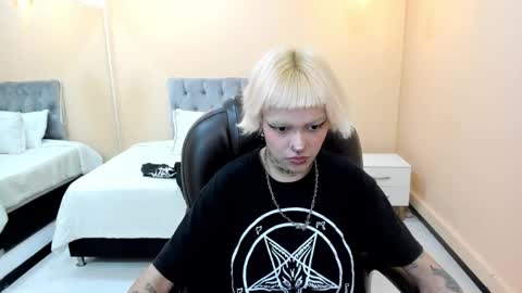 Bela online show from March 28, 8:08 pm