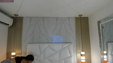 Bela online show from November 1, 2:32 pm