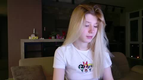 Bella online show from March 7, 8:33 pm