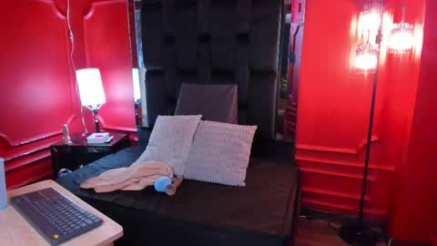 Bella Riviera online show from February 17, 7:02 pm