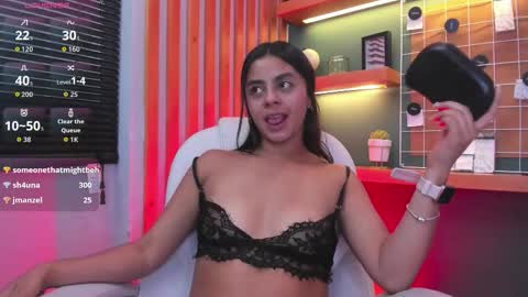 BELLA online show from November 25, 11:27 pm