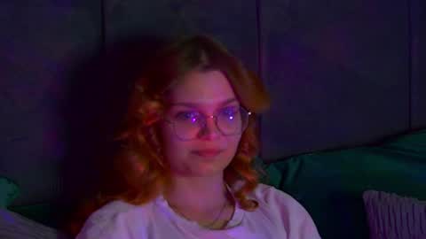 BellaMarebelle online show from October 10, 4:28 am