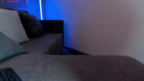 Bella Nix big tits online show from November 27, 5:21 am