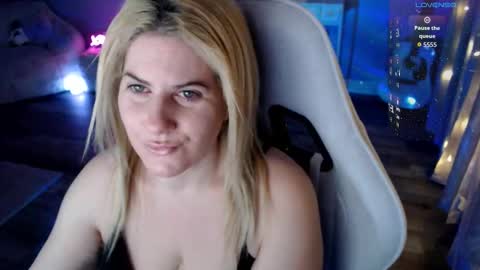 Starr40 online show from February 9, 11:45 am