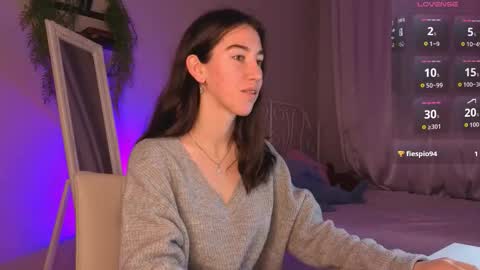 Bella online show from September 20, 4:16 pm