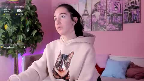 Bella online show from September 24, 1:21 pm