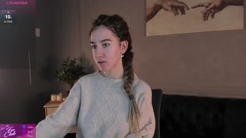 Bella online show from December 4, 10:02 am