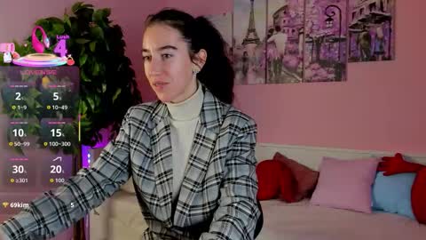 Bella online show from October 2, 4:34 pm