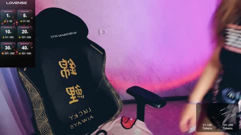 Your Annabelle Wolf  online show from January 24, 6:46 am