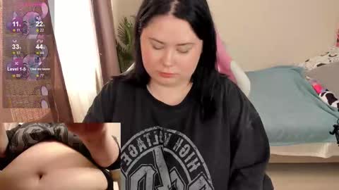 LinaBoo online show from December 5, 7:41 am