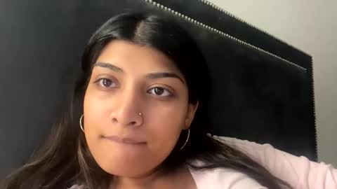 bengalibaddie7_x online show from May 16, 1:52 am