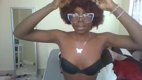 Juicey online show from April 3, 8:12 am