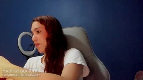 berryxbaby online show from April 11, 1:01 am