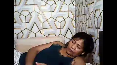 betty_83 online show from March 14, 2:18 pm