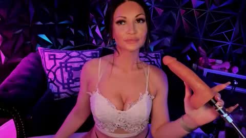 NatashaxoBangs online show from March 26, 12:02 am