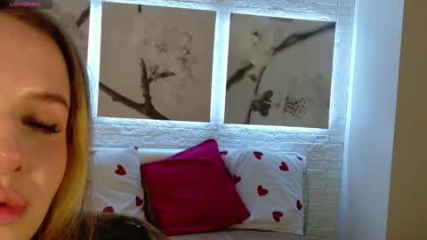 Betty online show from February 28, 9:14 pm