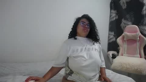 Bianca Tuesday to Sunday from 2am to 6am UTC-5 online show from October 22, 9:47 am