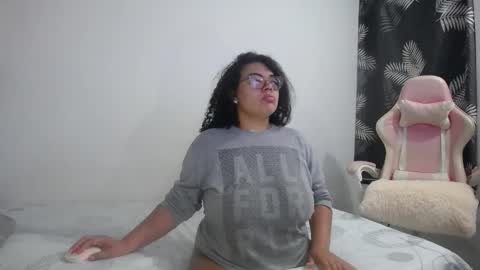 Bianca Tuesday to Sunday from 2am to 6am UTC-5 online show from March 11, 9:57 am