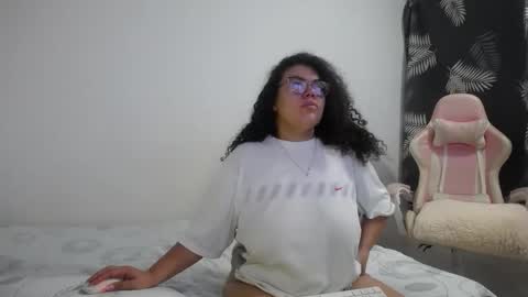 Bianca Tuesday to Sunday from 2am to 6am UTC-5 online show from November 19, 10:04 am