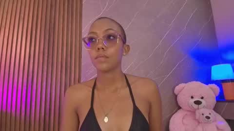 biancaa__18 online show from March 16, 7:29 pm