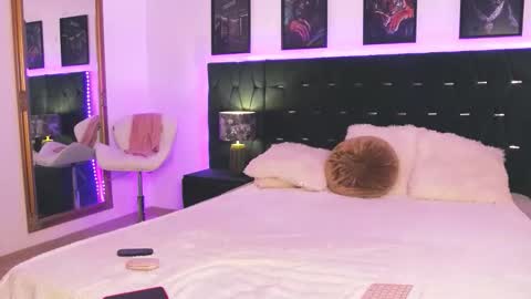 biancavitale online show from April 22, 6:43 am