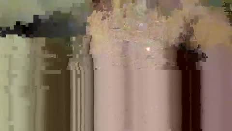 Snapshot of bibaby_ellie_ chatting on December 3, 11:46 pm Ellie  online show from December 3, 11:46 pm