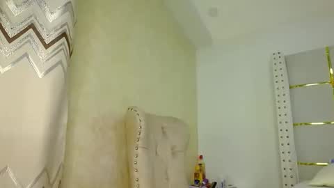 bigbaby004 online show from November 25, 7:15 pm