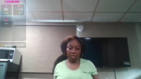 Ashley online show from March 4, 7:54 pm