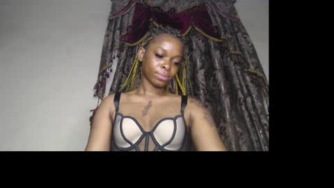 Lucy online show from November 22, 10:51 am