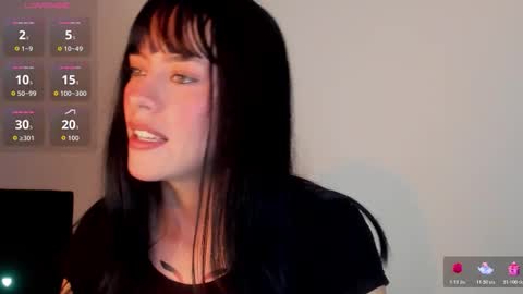 bilie__eilish online show from February 26, 12:37 pm