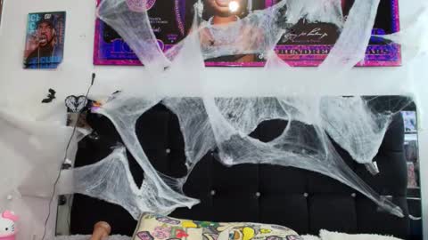 karenth soto online show from October 30, 7:15 pm