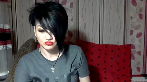 black_hot_01 online show from March 3, 3:15 pm