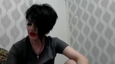 black_hot_01 online show from February 12, 6:40 am