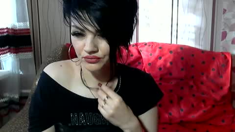 black_hot_01 online show from January 20, 7:36 am