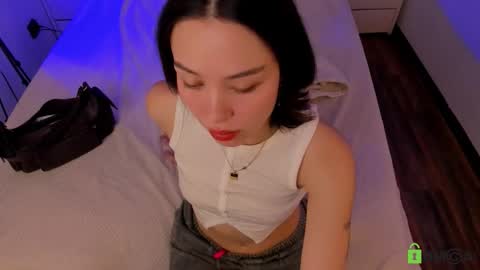 Jenny online show from October 19, 2:52 pm