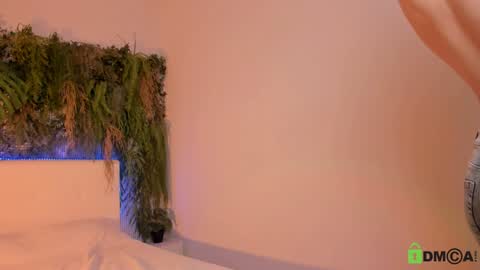 Jenny online show from January 22, 10:18 am