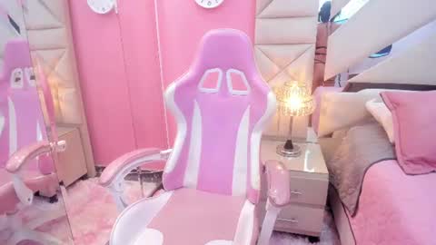 Kim online show from July 29, 7:47 pm