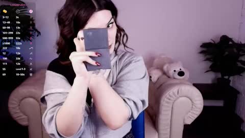 Mon Mon online show from February 25, 2:43 am