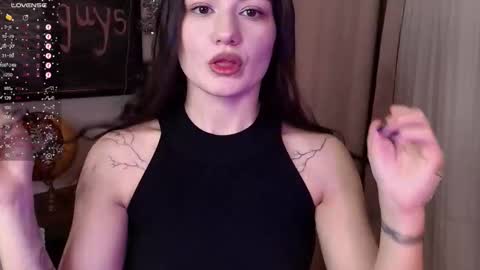 Mon Mon online show from December 18, 2:42 am