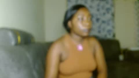 Dee online show from April 23, 9:28 pm