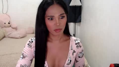 savanna online show from July 21, 11:11 am