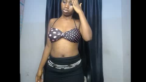 lela online show from April 16, 9:14 pm