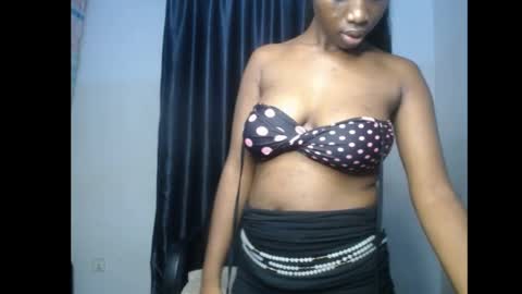 lela online show from April 16, 9:50 pm